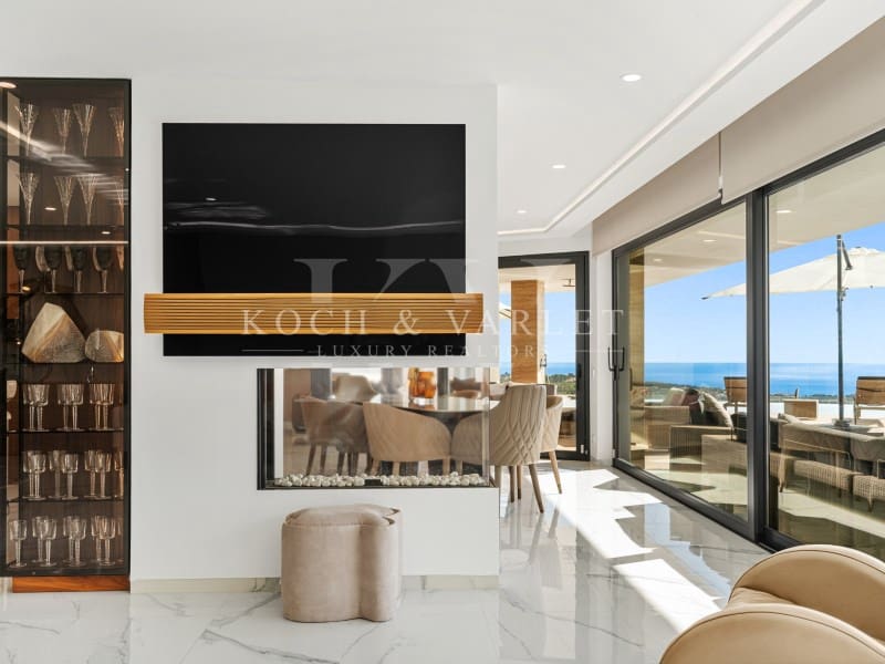 6 bedroom Villa for sale in Altea la Vella with pool garage - € 5,595,000 (Ref: 9330944)