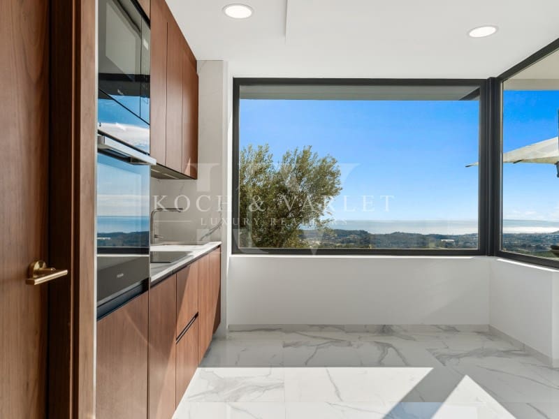 6 bedroom Villa for sale in Altea la Vella with pool garage - € 5,595,000 (Ref: 9330944)