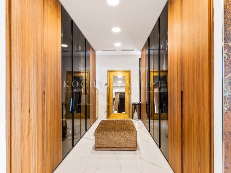 6 bedroom Villa for sale in Altea la Vella with pool garage - € 5,595,000 (Ref: 9330944)