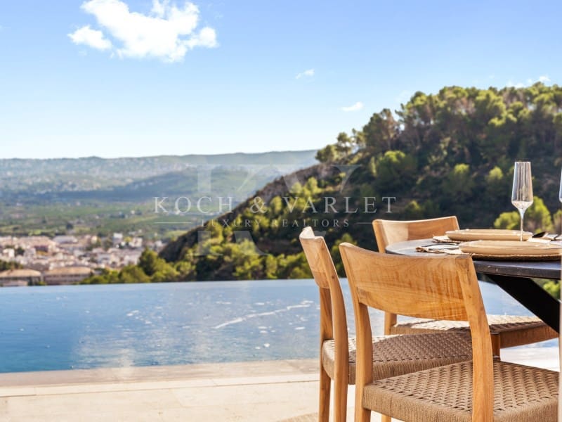5 soveværelse Villa til salg i Javea / Xabia med swimmingpool - € 3.550.000 (Ref: 9359833)