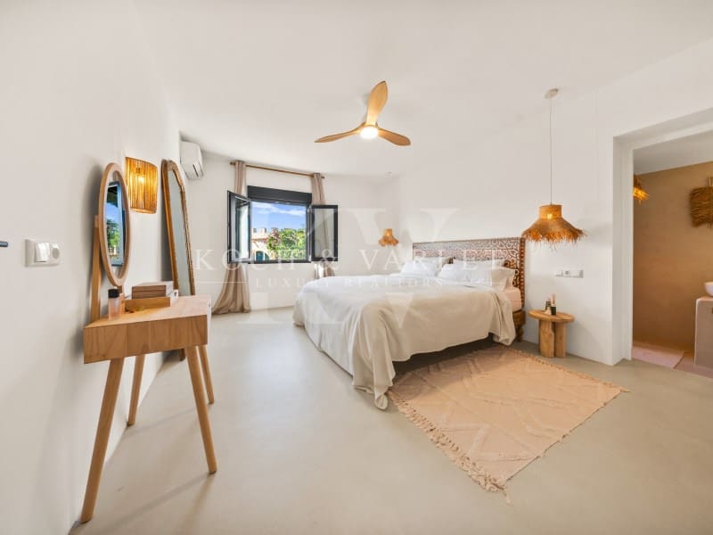 4 makuuhuone Huvila myytävänä paikassa Javea / Xabia mukana uima-altaan 
autotalli - 1 595 000 € (Ref: 9369021)