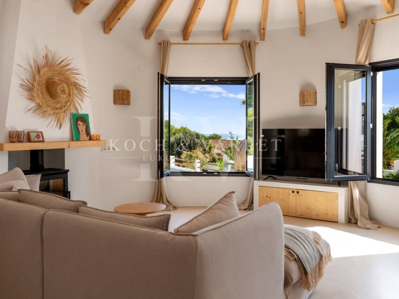 4 makuuhuone Huvila myytävänä paikassa Javea / Xabia mukana uima-altaan 
autotalli - 1 595 000 € (Ref: 9369021)