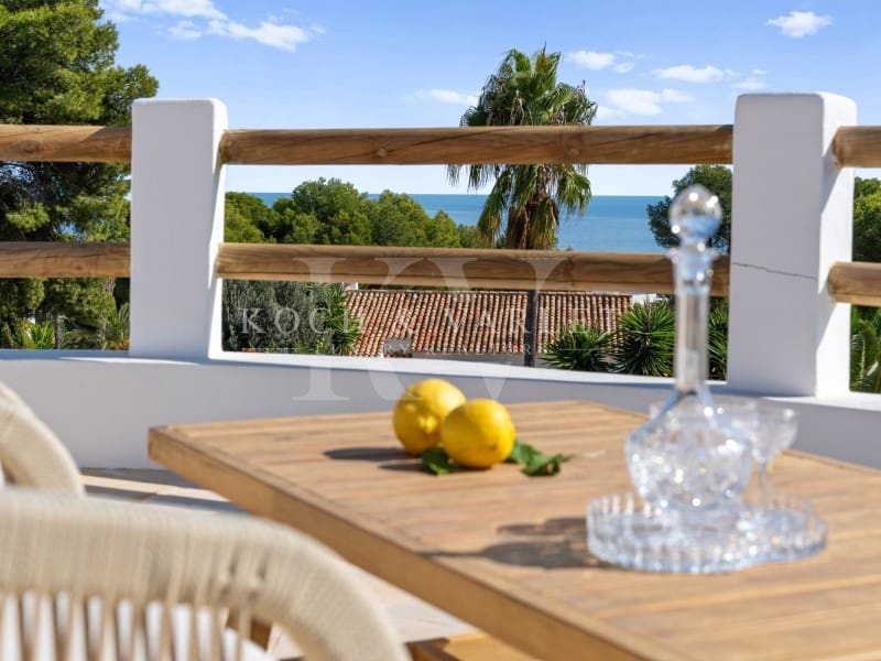 4 makuuhuone Huvila myytävänä paikassa Javea / Xabia mukana uima-altaan 
autotalli - 1 595 000 € (Ref: 9369021)