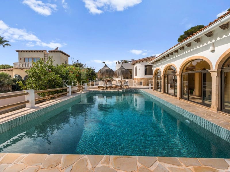 4 makuuhuone Huvila myytävänä paikassa Javea / Xabia mukana uima-altaan 
autotalli - 1 595 000 € (Ref: 9369021)