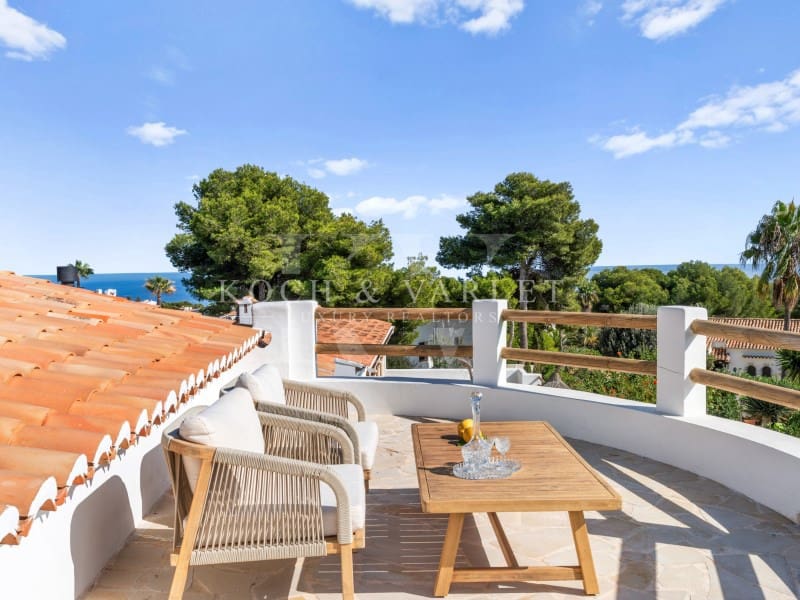 4 makuuhuone Huvila myytävänä paikassa Javea / Xabia mukana uima-altaan 
autotalli - 1 595 000 € (Ref: 9369021)