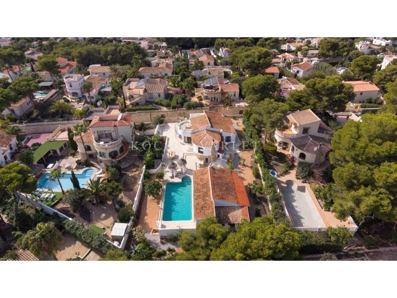 4 makuuhuone Huvila myytävänä paikassa Javea / Xabia mukana uima-altaan 
autotalli - 1 595 000 € (Ref: 9369021)