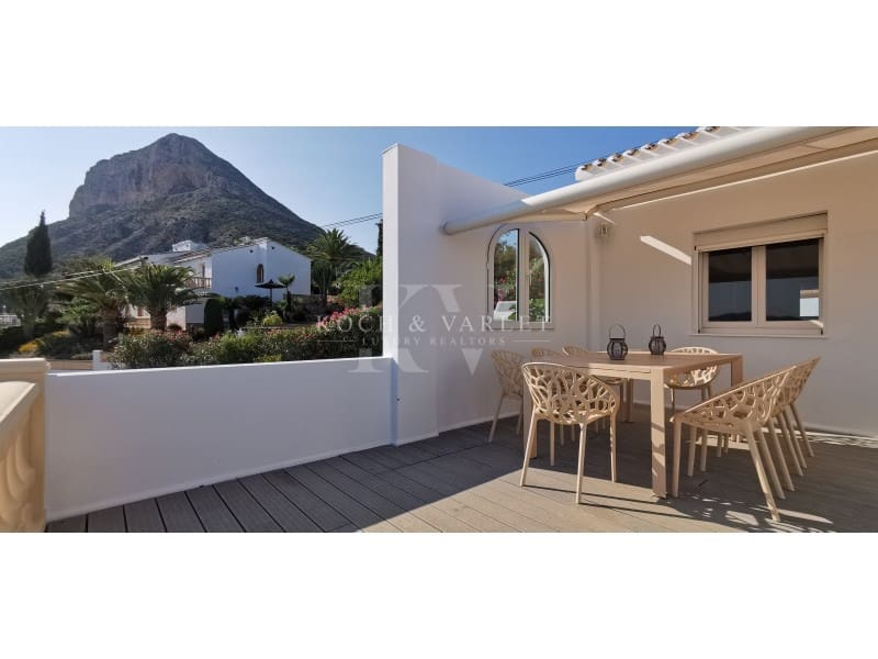 4 Zimmer Villa zu verkaufen in Javea / Xabia mit Pool - 995.000 € (Ref: 9481283)