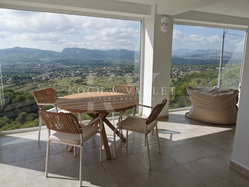 4 Zimmer Villa zu verkaufen in Javea / Xabia mit Pool - 995.000 € (Ref: 9481283)