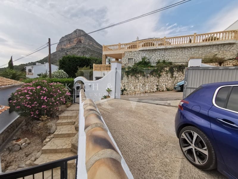 4 Zimmer Villa zu verkaufen in Javea / Xabia mit Pool - 995.000 € (Ref: 9481283)