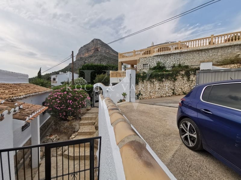 4 Zimmer Villa zu verkaufen in Javea / Xabia mit Pool - 995.000 € (Ref: 9481283)