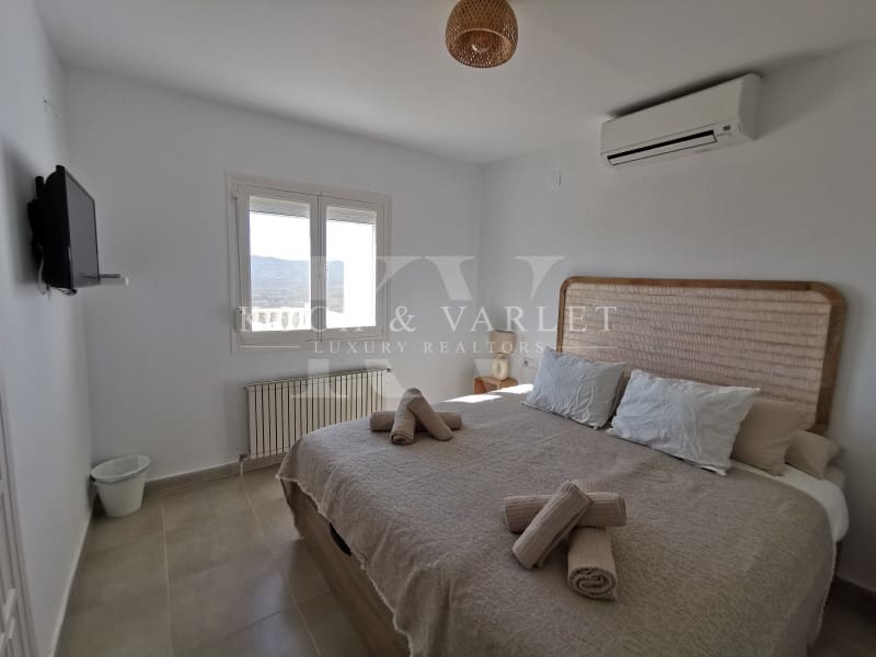 4 Zimmer Villa zu verkaufen in Javea / Xabia mit Pool - 995.000 € (Ref: 9481283)