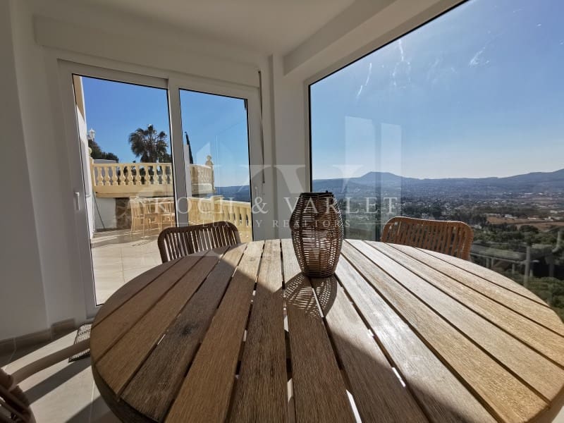 4 Zimmer Villa zu verkaufen in Javea / Xabia mit Pool - 995.000 € (Ref: 9481283)