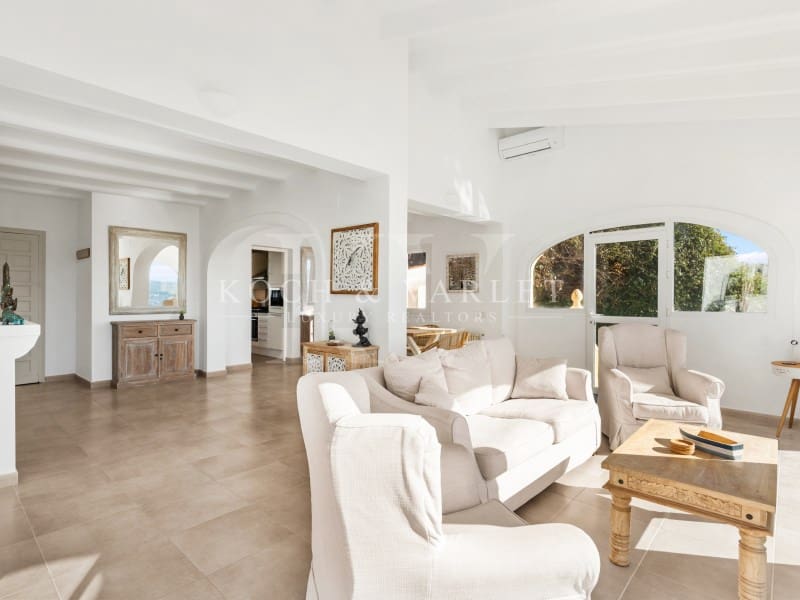 4 makuuhuone Huvila myytävänä paikassa Javea / Xabia mukana uima-altaan - 995 000 € (Ref: 9481283)