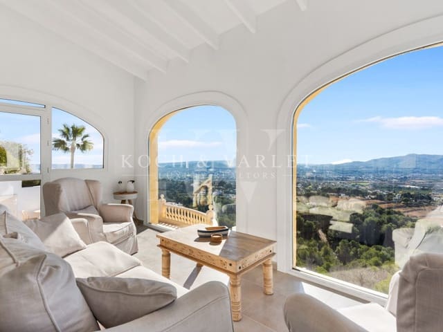 4 bedroom Villa for sale in Partida Tosal - Zona del Castellans, Javea / Xàbia with pool - € 995,000 (Ref: 9481283)