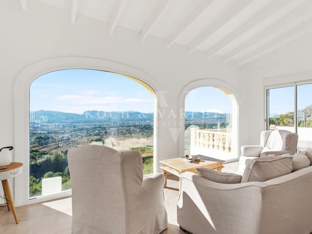 4 bedroom Villa for sale in Partida Tosal - Zona del Castellans, Javea / Xàbia with pool - € 995,000 (Ref: 9481283)