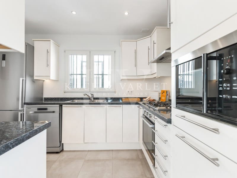 4 makuuhuone Huvila myytävänä paikassa Javea / Xabia mukana uima-altaan - 995 000 € (Ref: 9481283)