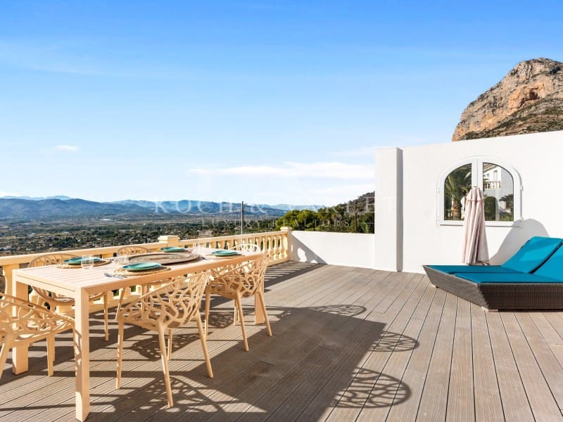 4 makuuhuone Huvila myytävänä paikassa Javea / Xabia mukana uima-altaan - 995 000 € (Ref: 9481283)