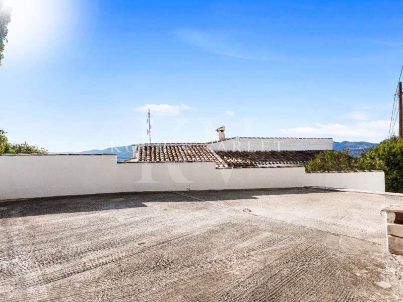 4 makuuhuone Huvila myytävänä paikassa Javea / Xabia mukana uima-altaan - 995 000 € (Ref: 9481283)