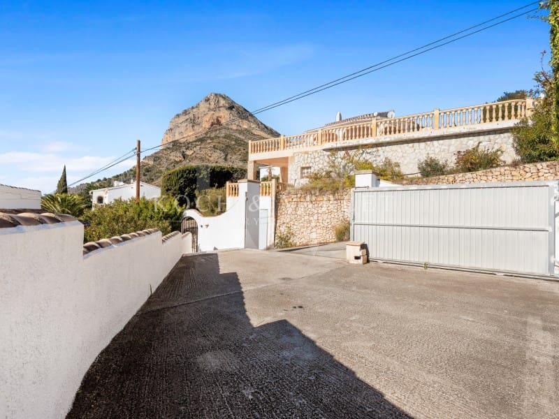 4 makuuhuone Huvila myytävänä paikassa Javea / Xabia mukana uima-altaan - 995 000 € (Ref: 9481283)