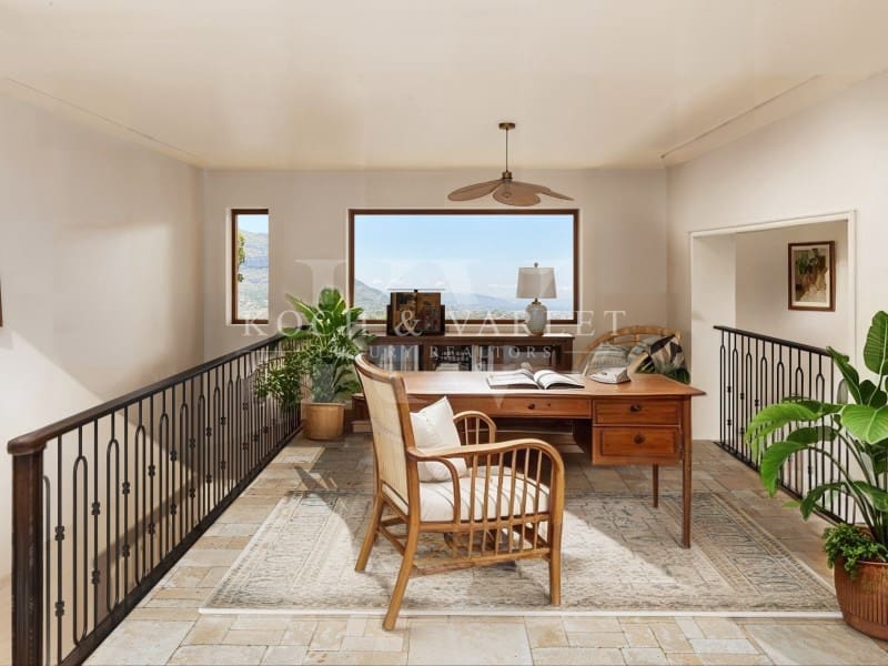 4 soveværelse Villa til salg i Denia med swimmingpool garage - € 3.600.000 (Ref: 9524704)