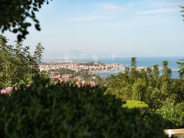 4 soveværelse Villa til salg i Las Rotas / Les Rotes, Dénia med swimmingpool garage - € 3.600.000 (Ref: 9524704)