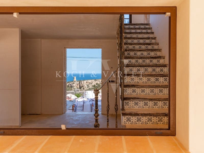 4 slaapkamer Villa te koop in Denia met zwembad garage - € 3.600.000 (Ref: 9524704)