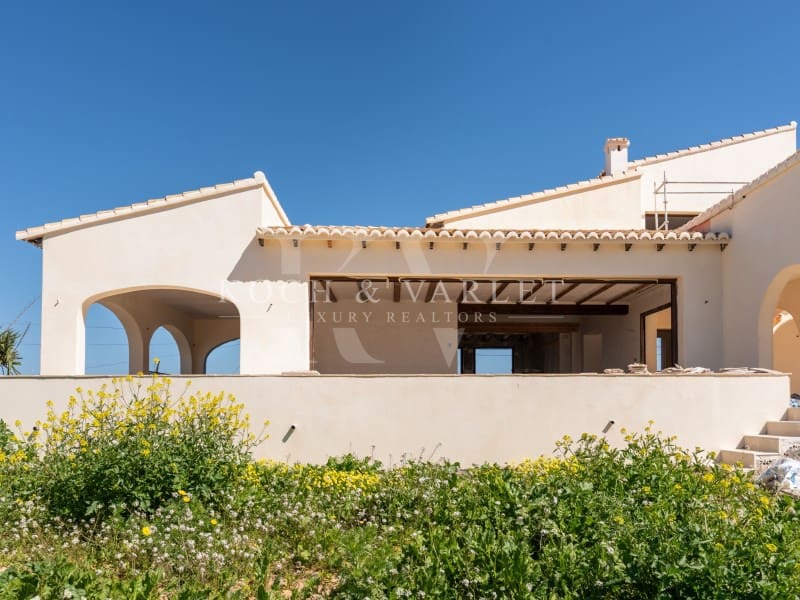 4 slaapkamer Villa te koop in Denia met zwembad garage - € 3.600.000 (Ref: 9524704)