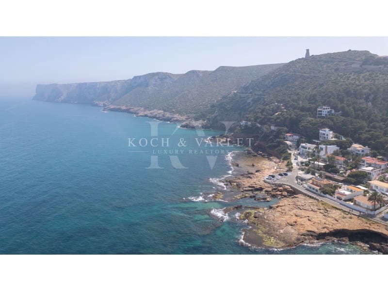 4 slaapkamer Villa te koop in Denia met zwembad garage - € 3.600.000 (Ref: 9524704)