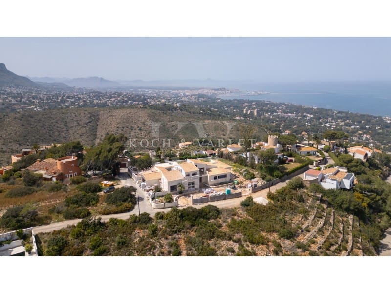 4 slaapkamer Villa te koop in Denia met zwembad garage - € 3.600.000 (Ref: 9524704)