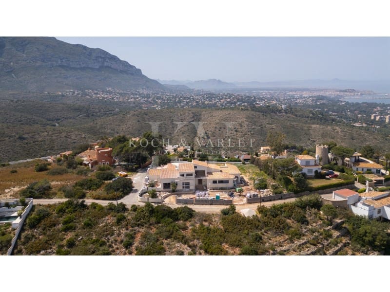 4 slaapkamer Villa te koop in Denia met zwembad garage - € 3.600.000 (Ref: 9524704)