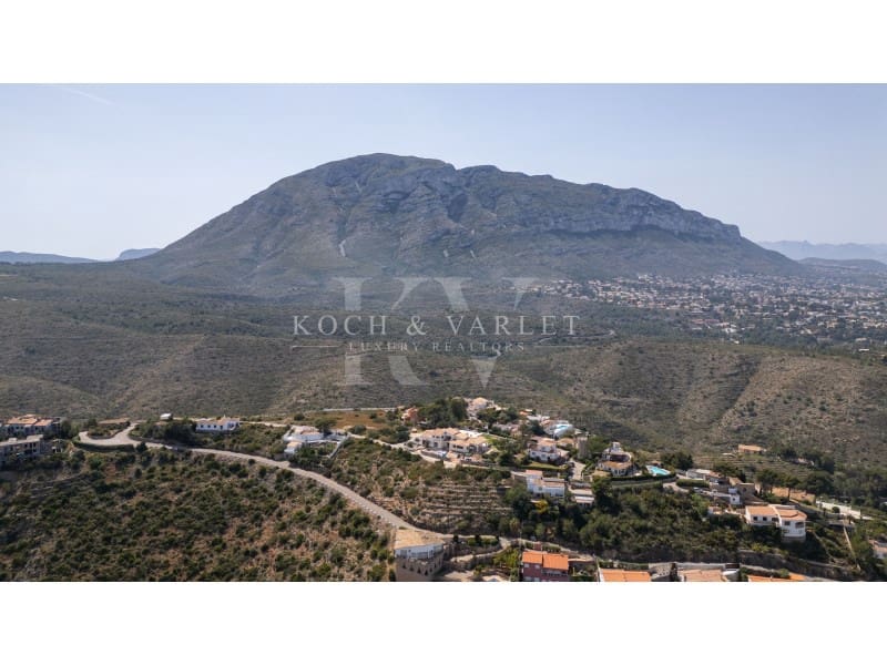 4 slaapkamer Villa te koop in Denia met zwembad garage - € 3.600.000 (Ref: 9524704)