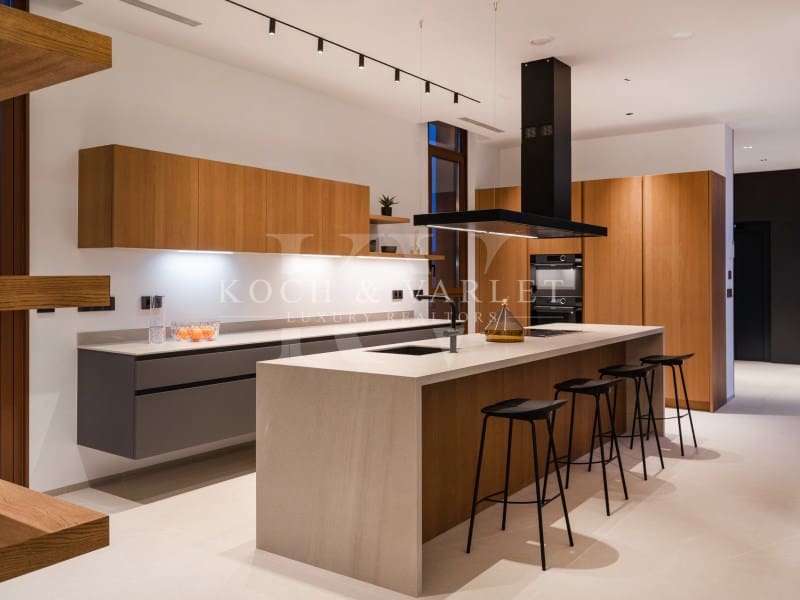 Chalet de 4 habitaciones en Benidorm en venta con piscina garaje - 2.825.000 € (Ref: 9524705)