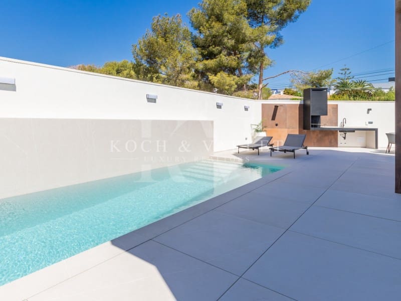 Chalet de 4 habitaciones en Benidorm en venta con piscina garaje - 2.825.000 € (Ref: 9524705)