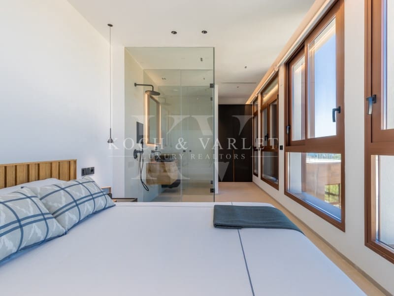 Chalet de 4 habitaciones en Benidorm en venta con piscina garaje - 2.825.000 € (Ref: 9524705)