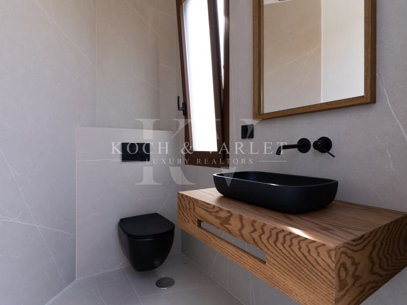 Chalet de 4 habitaciones en Benidorm en venta con piscina garaje - 2.825.000 € (Ref: 9524705)