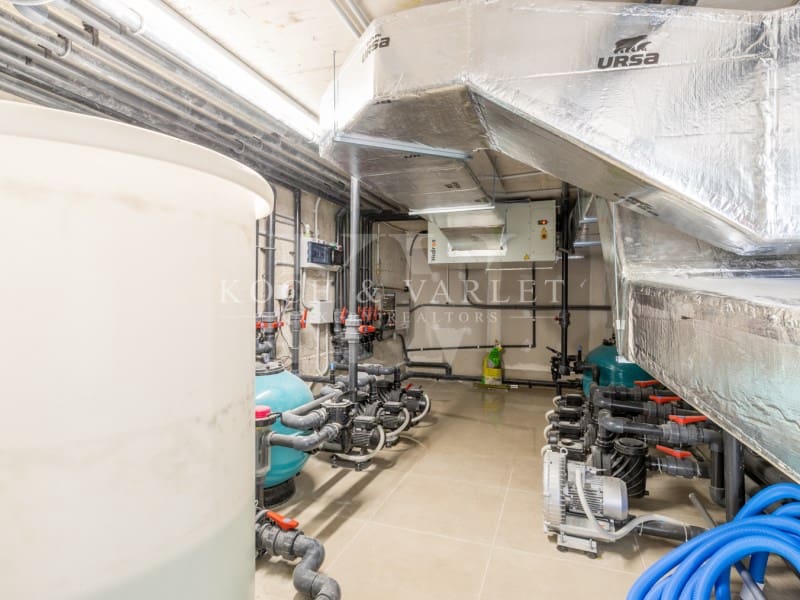 Chalet de 4 habitaciones en Benidorm en venta con piscina garaje - 2.825.000 € (Ref: 9524705)