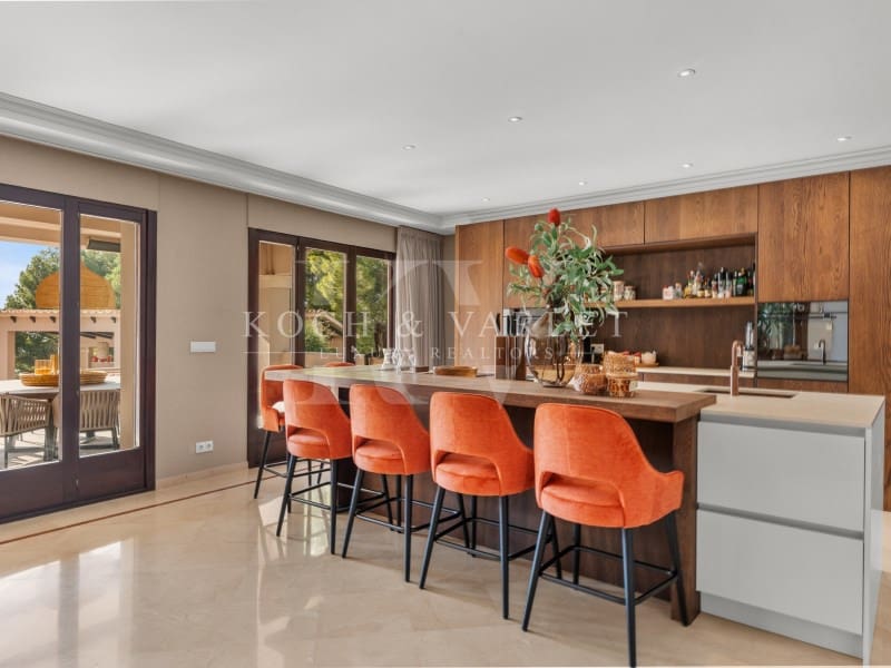 6 soveværelse Villa til salg i Altea med swimmingpool garage - € 2.700.000 (Ref: 9528679)