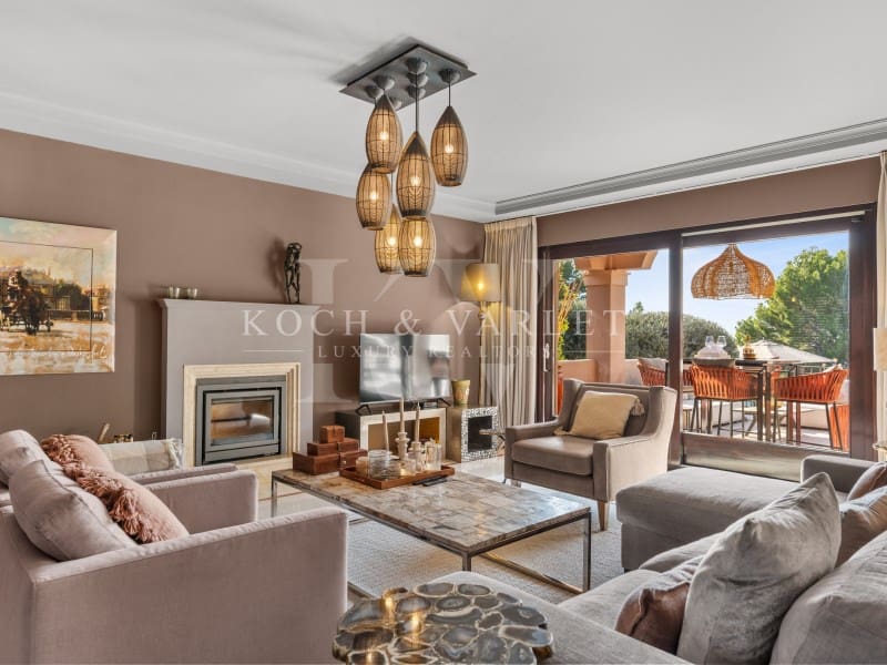 6 soveværelse Villa til salg i Altea med swimmingpool garage - € 2.700.000 (Ref: 9528679)