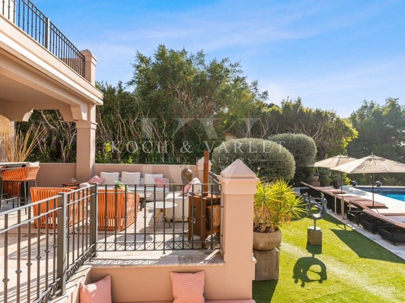 6 soveværelse Villa til salg i Altea med swimmingpool garage - € 2.700.000 (Ref: 9528679)