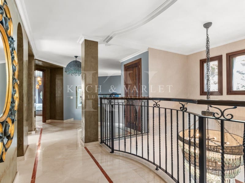 6 soveværelse Villa til salg i Altea med swimmingpool garage - € 2.700.000 (Ref: 9528679)