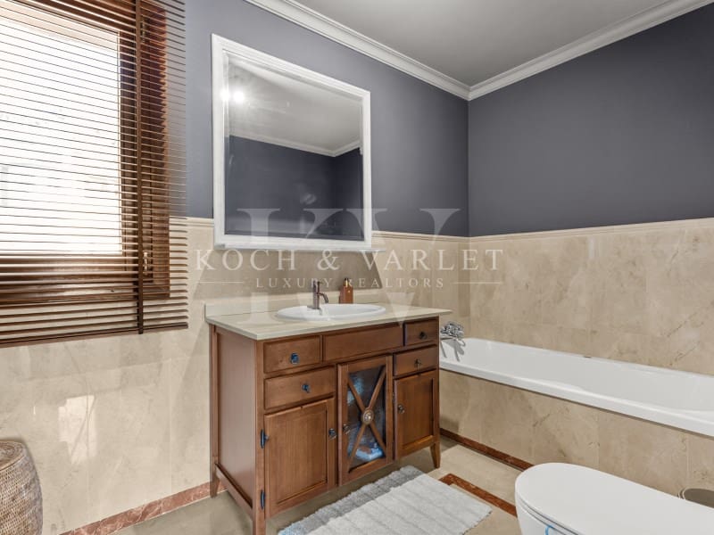 6 soveværelse Villa til salg i Altea med swimmingpool garage - € 2.700.000 (Ref: 9528679)