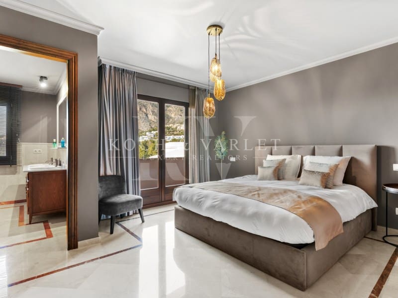 6 soveværelse Villa til salg i Altea med swimmingpool garage - € 2.700.000 (Ref: 9528679)