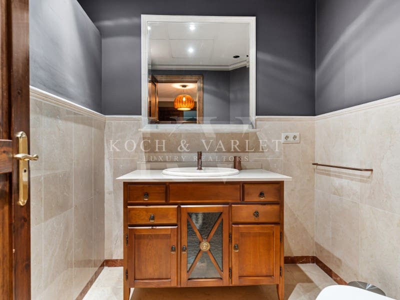 6 soveværelse Villa til salg i Altea med swimmingpool garage - € 2.700.000 (Ref: 9528679)