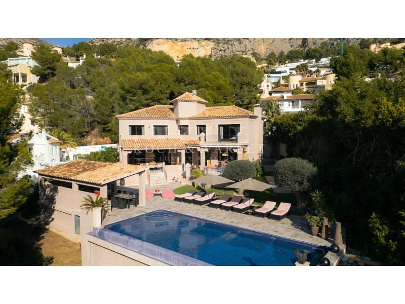 6 soveværelse Villa til salg i Altea med swimmingpool garage - € 2.700.000 (Ref: 9528679)