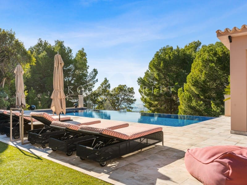 6 soveværelse Villa til salg i Altea med swimmingpool garage - € 2.700.000 (Ref: 9528679)