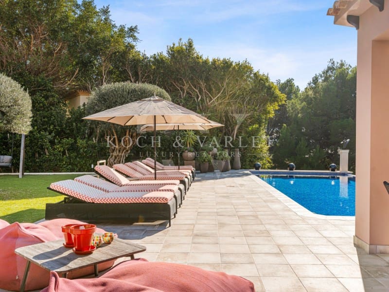 6 soveværelse Villa til salg i Altea med swimmingpool garage - € 2.700.000 (Ref: 9528679)