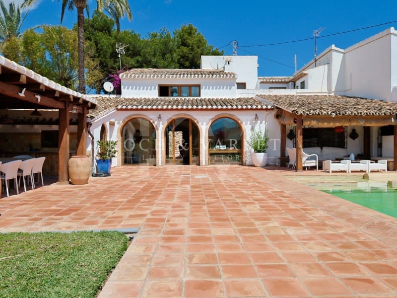 4 soveværelse Finca/Landehus til salg i Javea / Xabia med swimmingpool garage - € 1.395.000 (Ref: 9562044)
