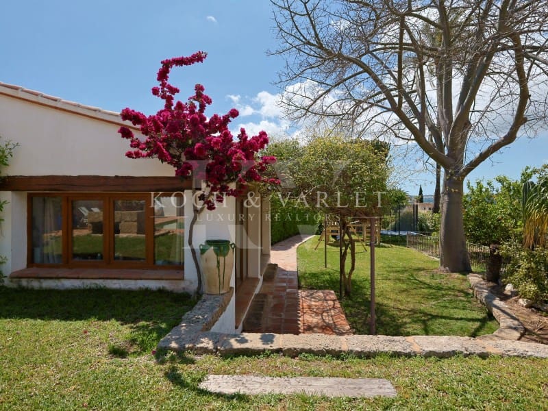 4 soveværelse Finca/Landehus til salg i Javea / Xabia med swimmingpool garage - € 1.395.000 (Ref: 9562044)