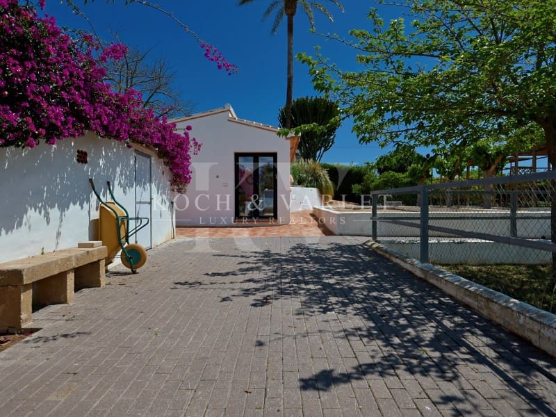 4 soveværelse Finca/Landehus til salg i Javea / Xabia med swimmingpool garage - € 1.395.000 (Ref: 9562044)