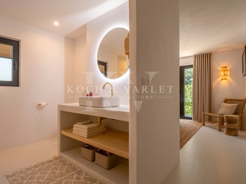 Chalet de 4 habitaciones en Javea / Xàbia en venta con piscina - 2.195.000 € (Ref: 9608213)